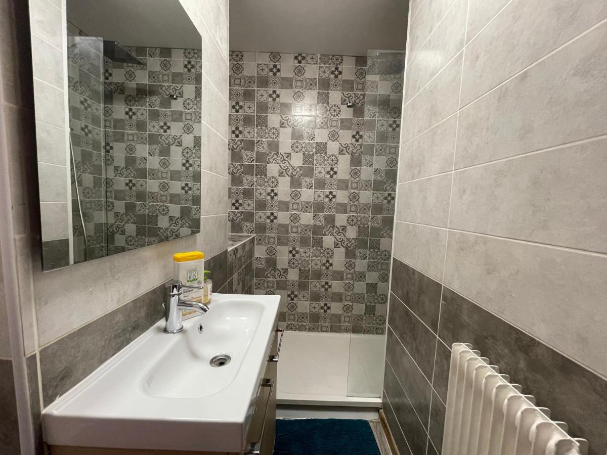 116 Chic & Cosy Grand Appart Moderne 65M2 Hypercentre Wifi Smart Tv Netflix Saint-Etienne (Loire) Exterior foto